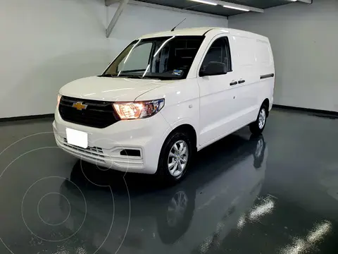 Chevrolet Tornado Van LS usado (2023) color Blanco precio $266,000