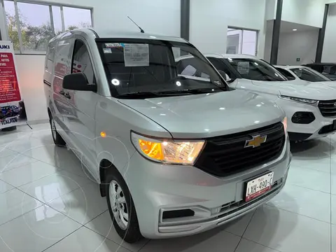 Chevrolet Tornado Van LS usado (2025) color Plata precio $294,990