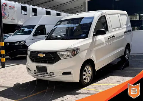 Chevrolet Tornado Van LS usado (2022) color Blanco precio $249,900