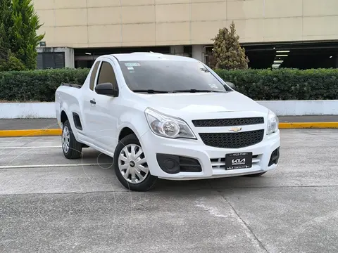 Chevrolet Tornado LT usado (2020) color Blanco precio $245,000