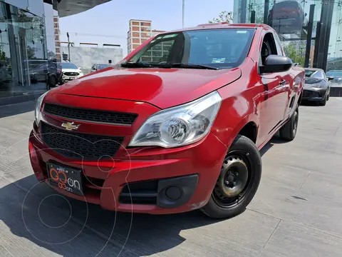 Chevrolet Tornado LS usado (2019) color Rojo financiado en mensualidades(enganche $59,678 mensualidades desde $4,564)