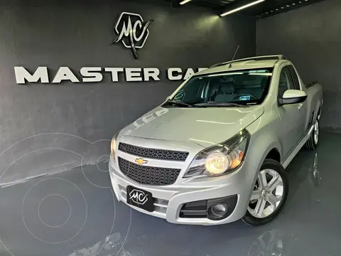 Chevrolet Tornado LT usado (2020) color plateado precio $239,000