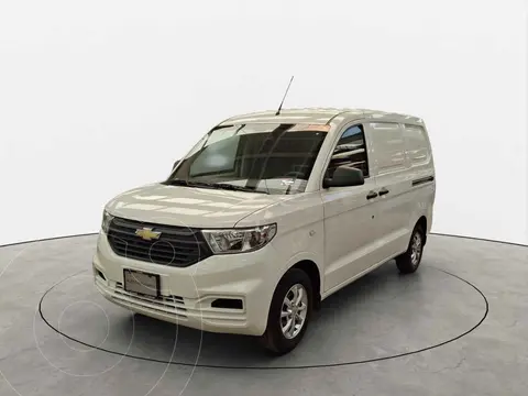 Chevrolet Tornado LS usado (2024) color Blanco financiado en mensualidades(enganche $59,400 mensualidades desde $5,860)