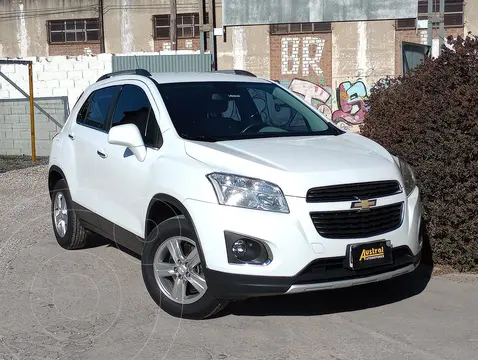 Chevrolet Tracker LTZ + 4x4 Aut usado (2014) color Blanco precio $9.500.000