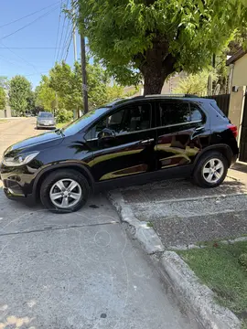 Chevrolet Tracker Premier 4x2 usado (2019) color Negro precio u$s15.000