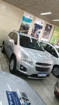 Chevrolet Tracker LTZ 4x2 usado (2016) color Plata Switchblade precio $15.000.000