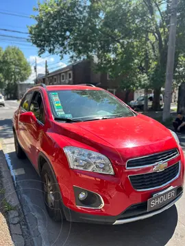 Chevrolet Tracker LTZ 4x2 usado (2015) color Rojo Victoria financiado en cuotas(anticipo $10.000.000)