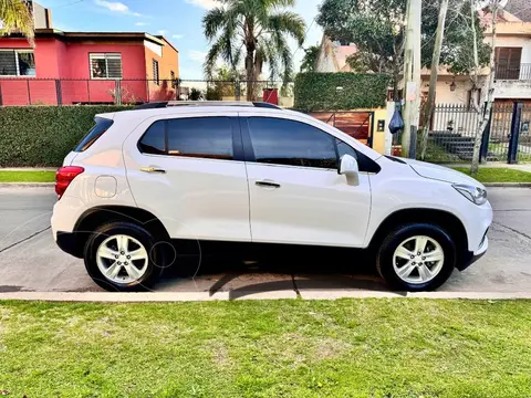 Chevrolet Tracker LTZ 4x2 usado (2017) color Blanco Summit financiado en cuotas(anticipo $5.000.000 cuotas desde $200.000)