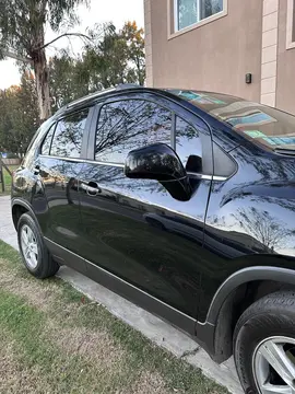 Chevrolet Tracker LTZ 4x2 usado (2016) color Negro precio $17.500.000