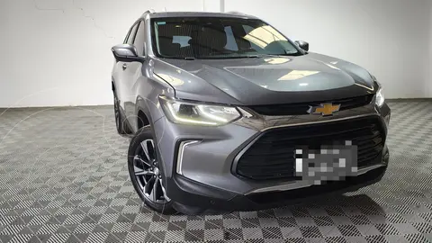 Chevrolet Tracker Premier 4x4 Aut usado (2021) color Gris Carbono precio $25.970.000