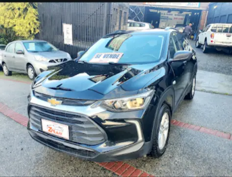 Chevrolet Tracker 1.2L LS usado (2022) color Negro precio $12.000.000