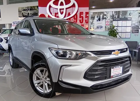 Chevrolet Tracker LS Aut usado (2023) color plateado precio $299,000