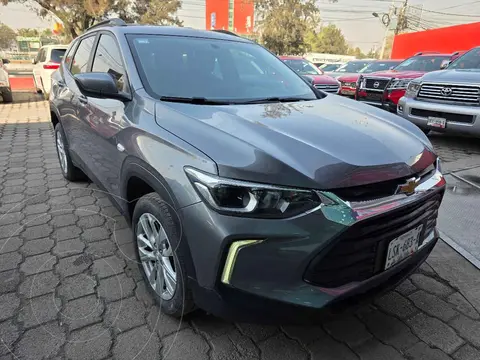 Chevrolet Tracker LT Aut usado (2023) color Gris precio $300,000
