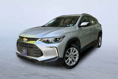 Chevrolet Tracker LT Aut usado (2021) color Plata financiado en mensualidades(enganche $89,500 mensualidades desde $9,597)