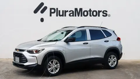 Chevrolet Tracker LT Aut usado (2021) color plateado financiado en mensualidades(enganche $63,580 mensualidades desde $5,417)