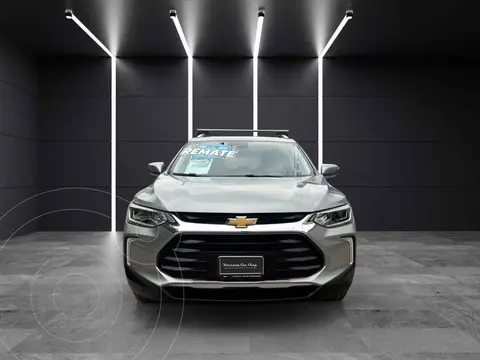 Chevrolet Tracker Premier Aut usado (2024) color Plata financiado en mensualidades(enganche $96,320 mensualidades desde $10,979)