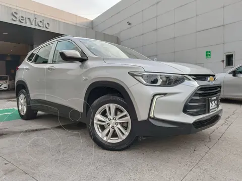 Chevrolet Tracker LS Aut usado (2023) color plateado precio $340,000