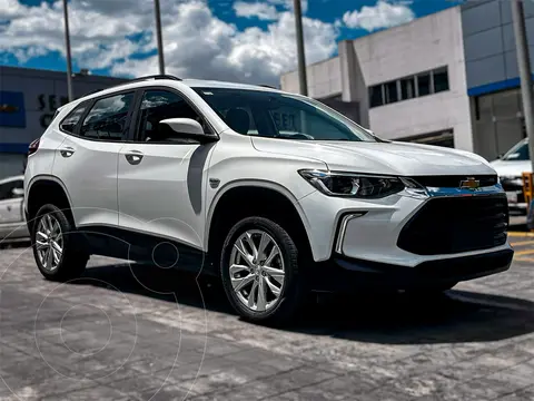 Chevrolet Tracker LT Aut usado (2023) color Blanco financiado en mensualidades(enganche $105,930 mensualidades desde $7,058)