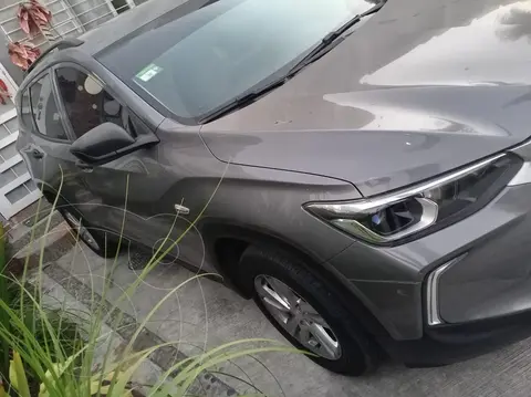 Chevrolet Tracker LS usado (2021) color Gris Grafito precio $200,000
