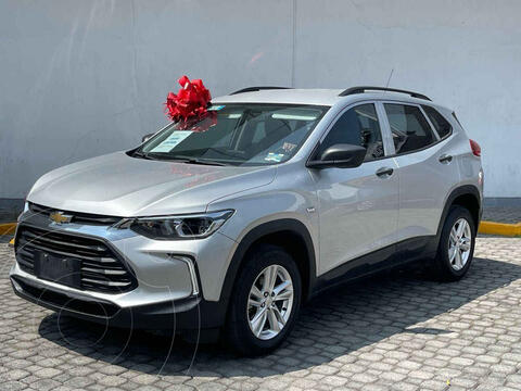 Chevrolet Tracker LS usado (2021) color Plata precio $375,000