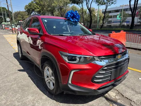 Chevrolet Tracker LS Aut usado (2023) color Rojo financiado en mensualidades(enganche $73,748)