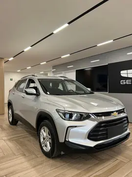 Chevrolet Tracker LS Aut usado (2023) color plateado precio $284,000