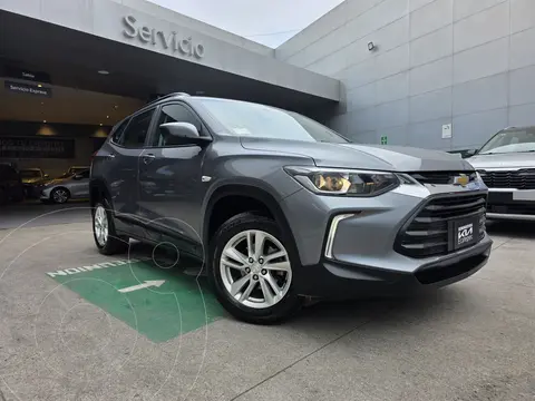Chevrolet Tracker LS usado (2023) color Gris precio $297,000