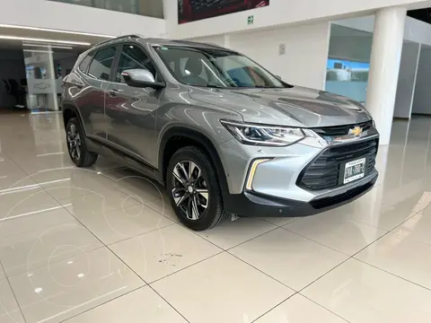 Chevrolet Tracker Premier Aut usado (2024) color Gris financiado en mensualidades(enganche $95,879 mensualidades desde $9,668)
