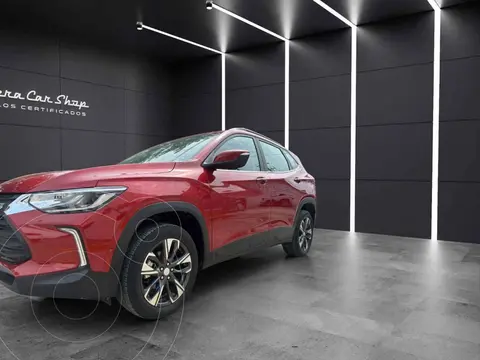 Chevrolet Tracker Premier Aut usado (2023) color Rojo financiado en mensualidades(enganche $84,202 mensualidades desde $9,598)