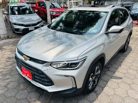 Chevrolet Tracker Premier Aut usado (2021) color Plata financiado en mensualidades(enganche $71,756 mensualidades desde $6,374)