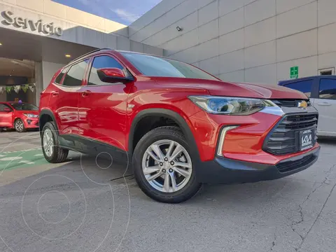 Chevrolet Tracker LS usado (2023) color Rojo precio $330,000