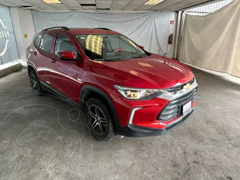 Chevrolet Tracker LS usado (2023) color Rojo precio $295,800