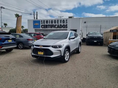 Chevrolet Tracker LS Aut usado (2023) color plateado precio $300,000