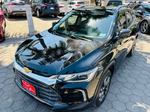 Chevrolet Tracker Premier Aut usado (2024) color Negro financiado en mensualidades(enganche $80,356 mensualidades desde $7,137)