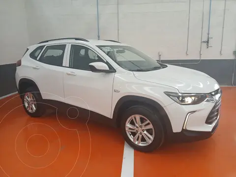 Chevrolet Tracker LS Aut usado (2023) color Blanco precio $300,000