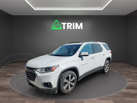 Chevrolet Traverse LT 7 Pasajeros usado (2019) color Blanco precio $370,999