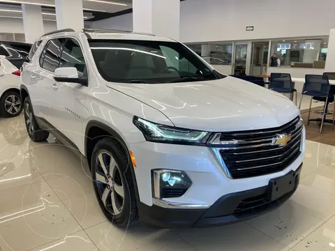 Chevrolet Traverse LT 7 Pasajeros usado (2023) color Blanco precio $819,900