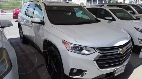 Chevrolet Traverse LT 7 Pasajeros usado (2019) color Blanco financiado en mensualidades(enganche $159,986 mensualidades desde $13,629)
