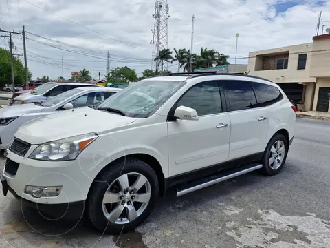 Chevrolet Traverse LT Piel usado (2012) color Blanco precio $130,000