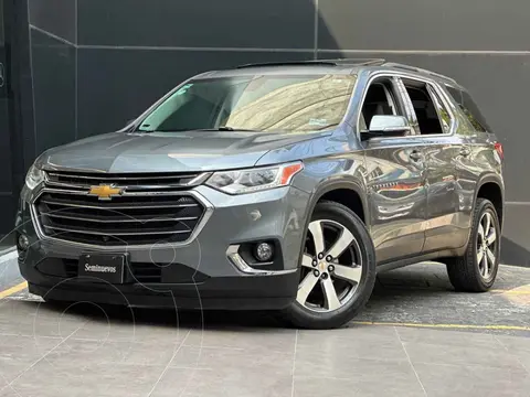 Chevrolet Traverse LT 7 Pasajeros usado (2020) color Gris precio $595,000