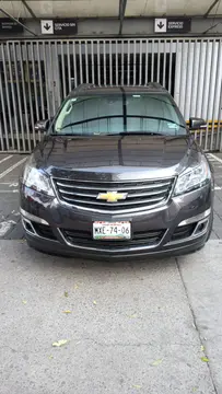 Chevrolet Traverse LT 7 Pasajeros usado (2016) color Gris Oxford precio $220,000