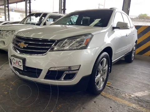 Chevrolet Traverse LT Piel usado (2017) color Blanco financiado en mensualidades(enganche $83,970 mensualidades desde $8,957)