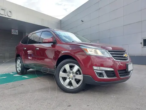 Chevrolet Traverse LT Piel usado (2016) color Rojo precio $338,900