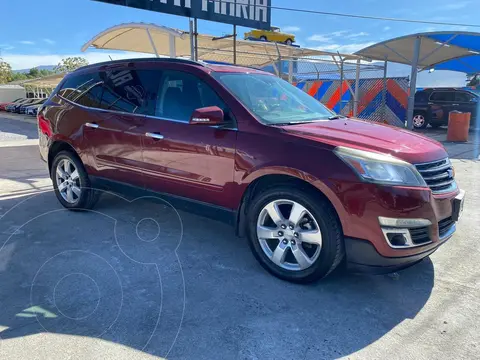 Chevrolet Traverse LT Piel usado (2016) color Rojo Tinto precio $299,000