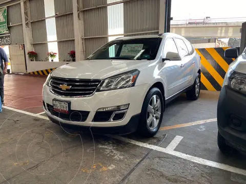 Chevrolet Traverse LT Piel usado (2016) color Blanco financiado en mensualidades(enganche $75,000 mensualidades desde $4,500)