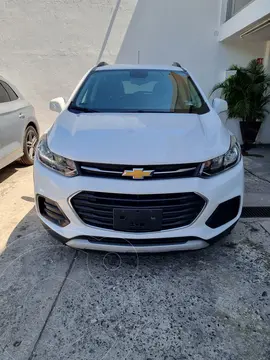 Chevrolet Trax LT Aut usado (2020) color Blanco financiado en mensualidades(enganche $80,000 mensualidades desde $6,800)