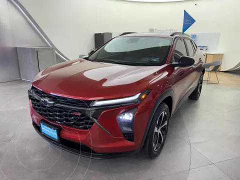 Chevrolet Trax RS usado (2024) color Rojo financiado en mensualidades(enganche $93,960 mensualidades desde $9,974)
