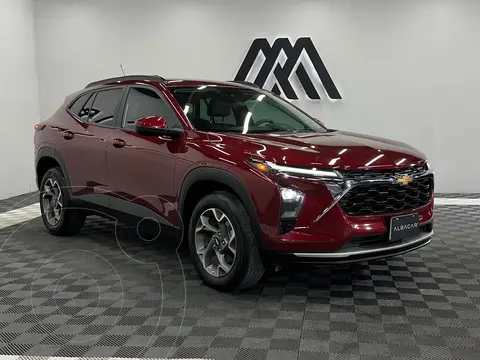 Chevrolet Trax LT usado (2024) color Rojo precio $397,999