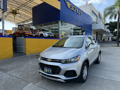 Chevrolet Trax LT Aut usado (2017) color Plata Brillante precio $239,800