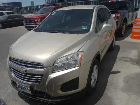 Chevrolet Trax LT Aut usado (2016) color Champagne precio $198,000
